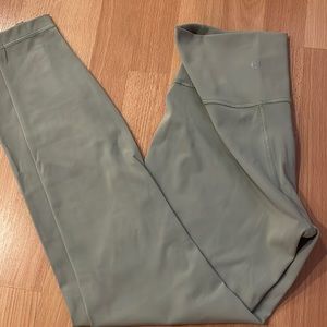 Light Green LuluLemon Leggings